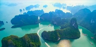 Review vẻ đẹp mê mẩn du khách của các kỳ quan thế giới tại Việt Nam